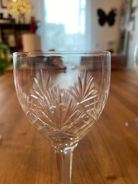 Lot of 9 crystal glasses