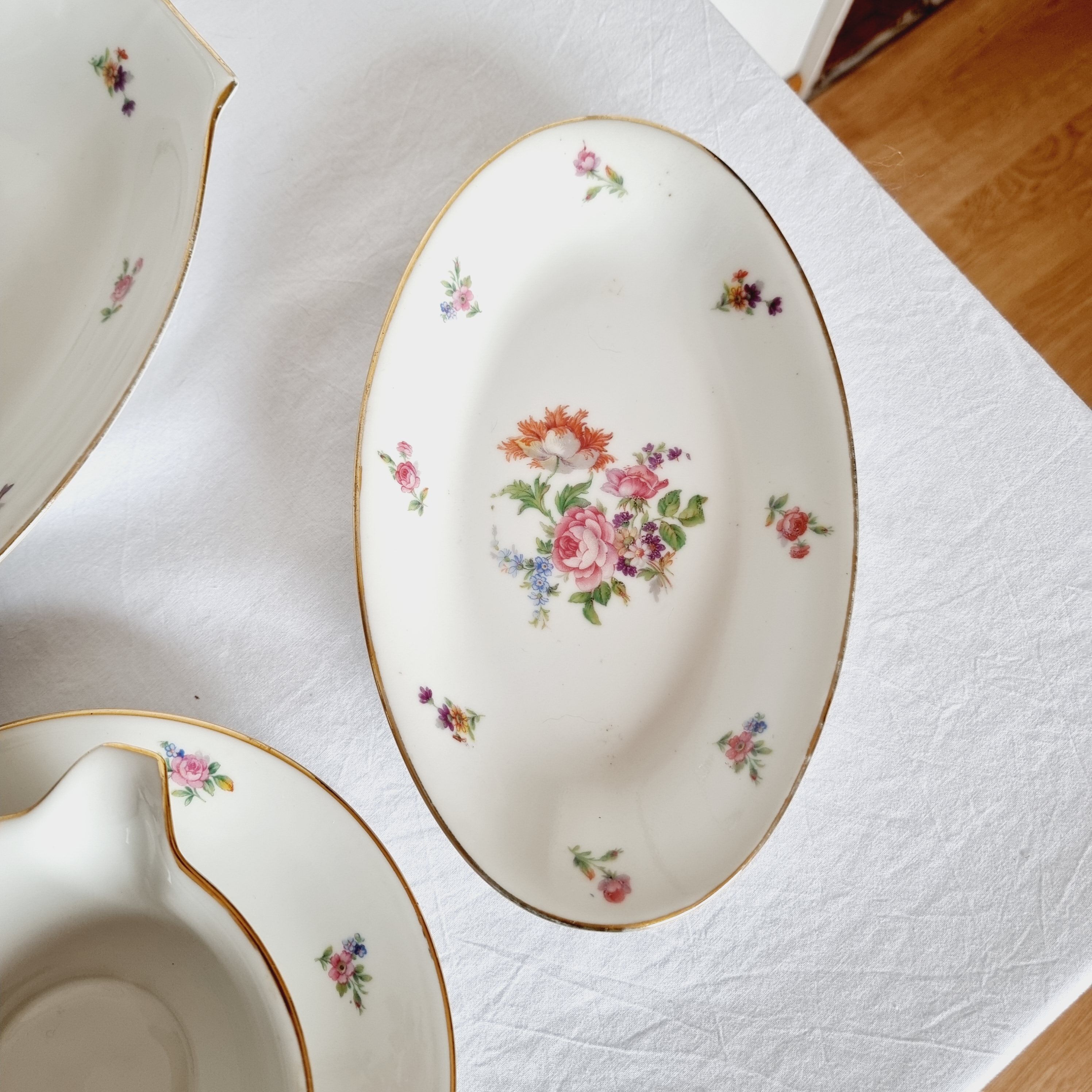 4 German Porcelain Serving Dishes from Bavaria Flores