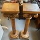 Pair of columns in light oak carved from the late 19th century, good quality, capital
