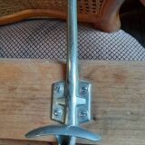 Wall-mounted coat rack with 5 hooks