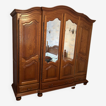 Armoire