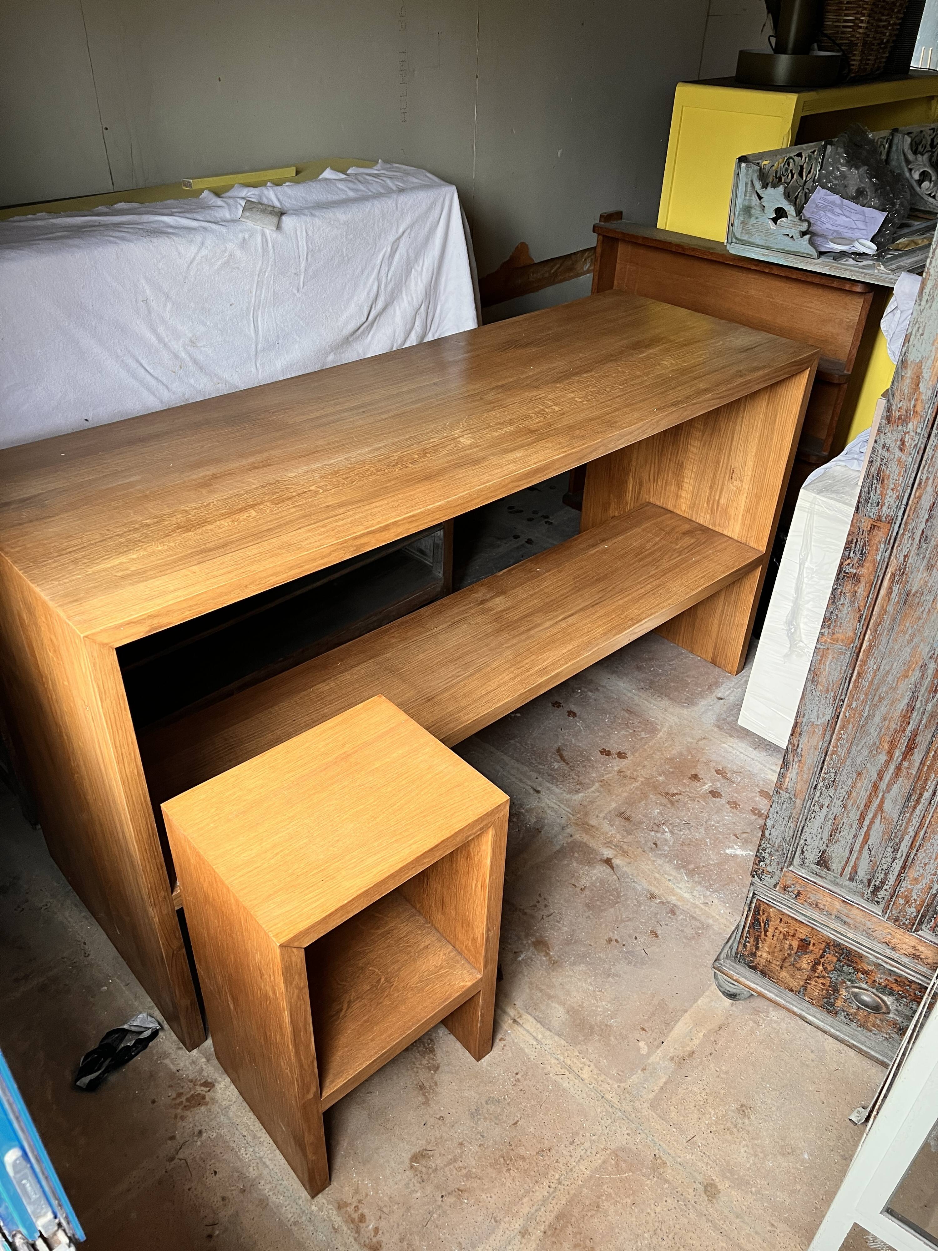 Office set, console and 2 stools in solid oak.
