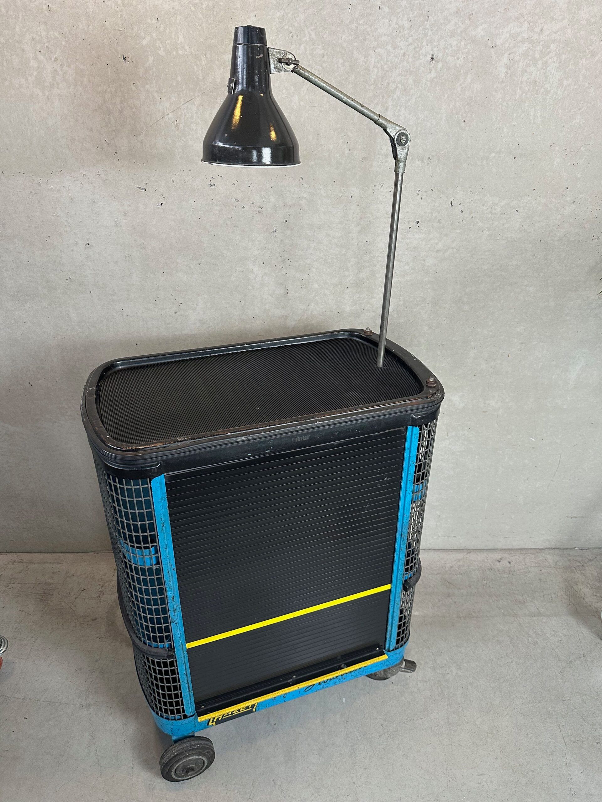 Vintage industrial trolley 'Hazet Assistent' + Rademacher lamp