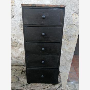 Drawer cabinet