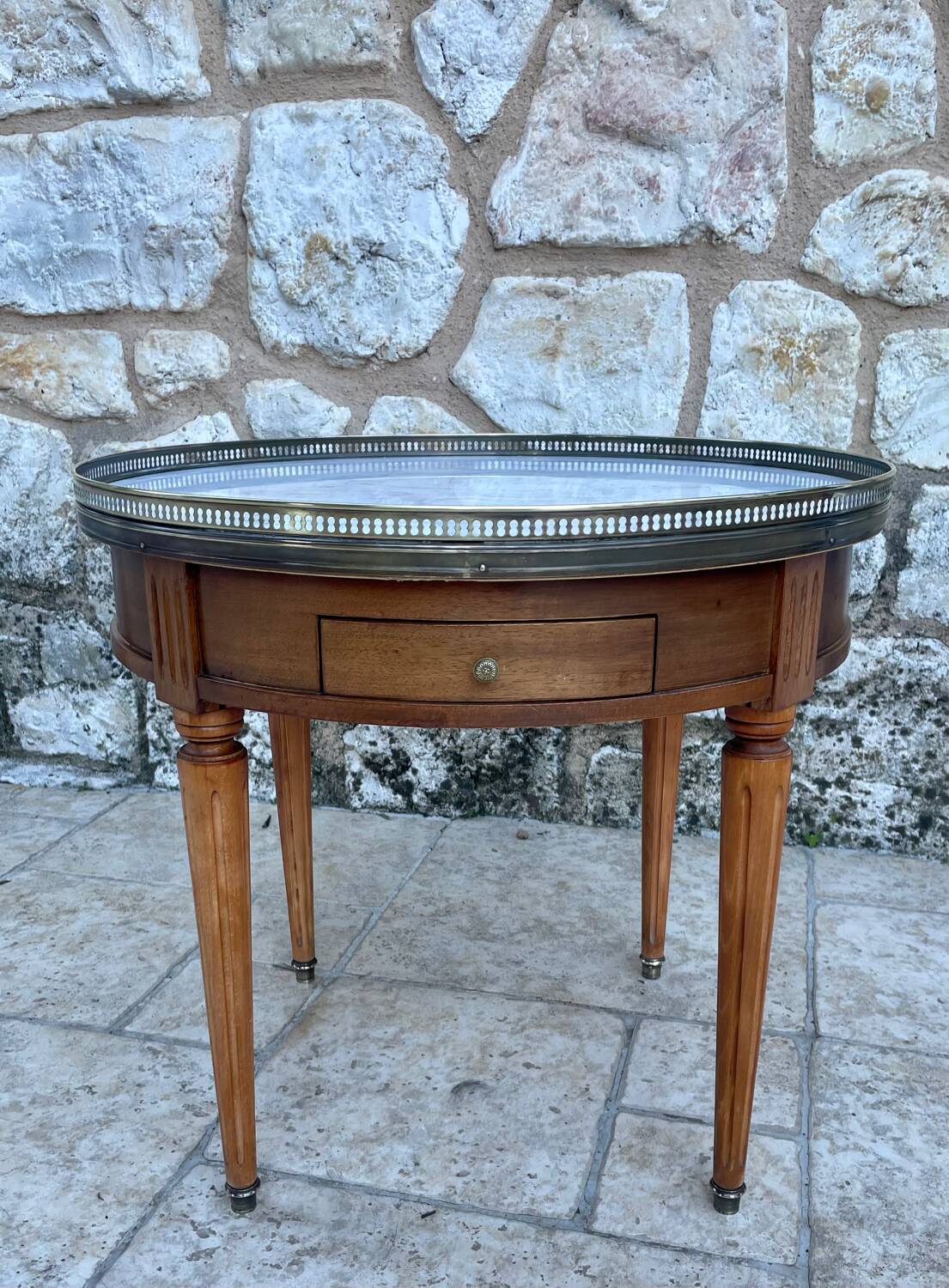 Bouillotte table in blond mahogany, Louis XVI style, 20th century period