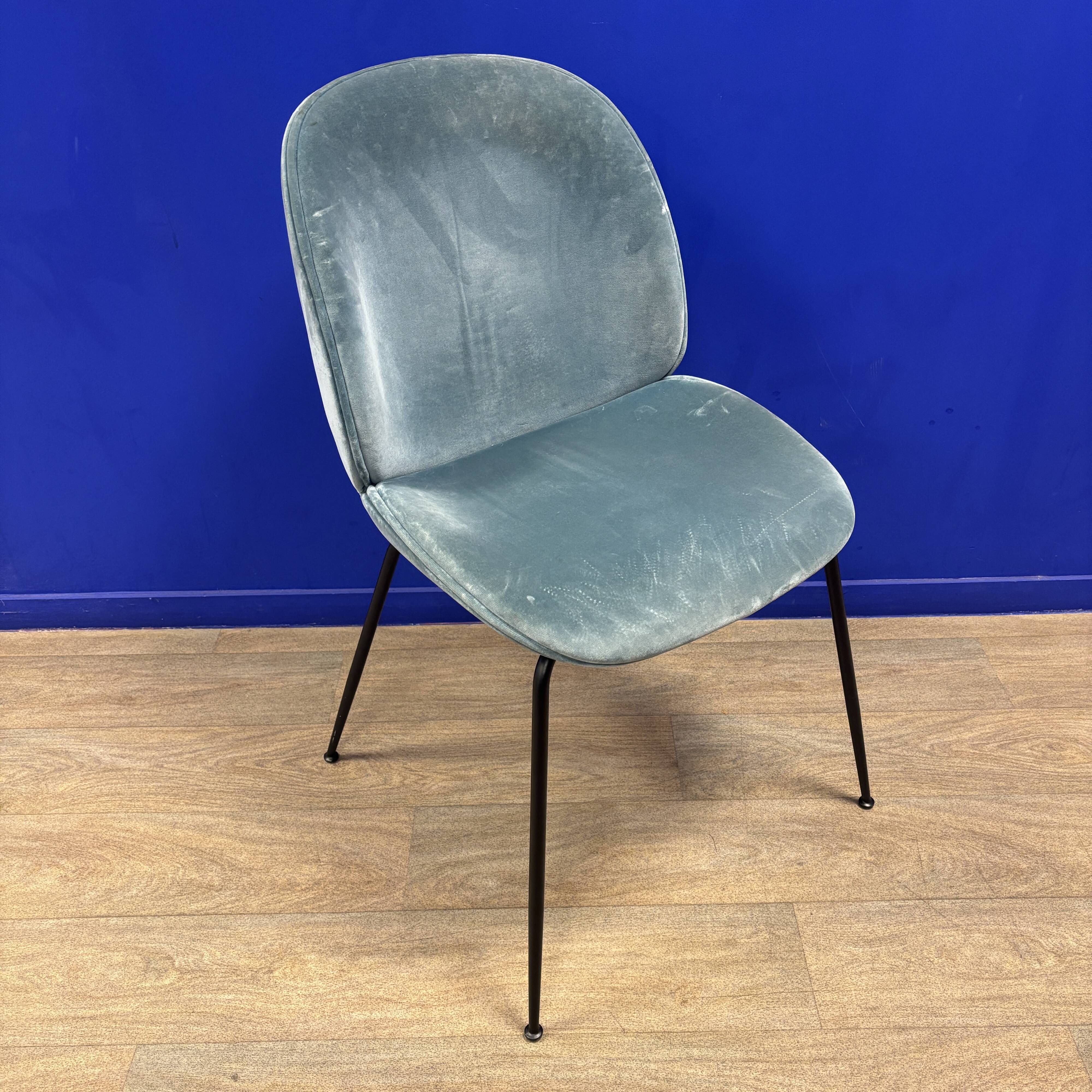 Chaise Beetle dining Turquoise / Noir Mat - Gubi