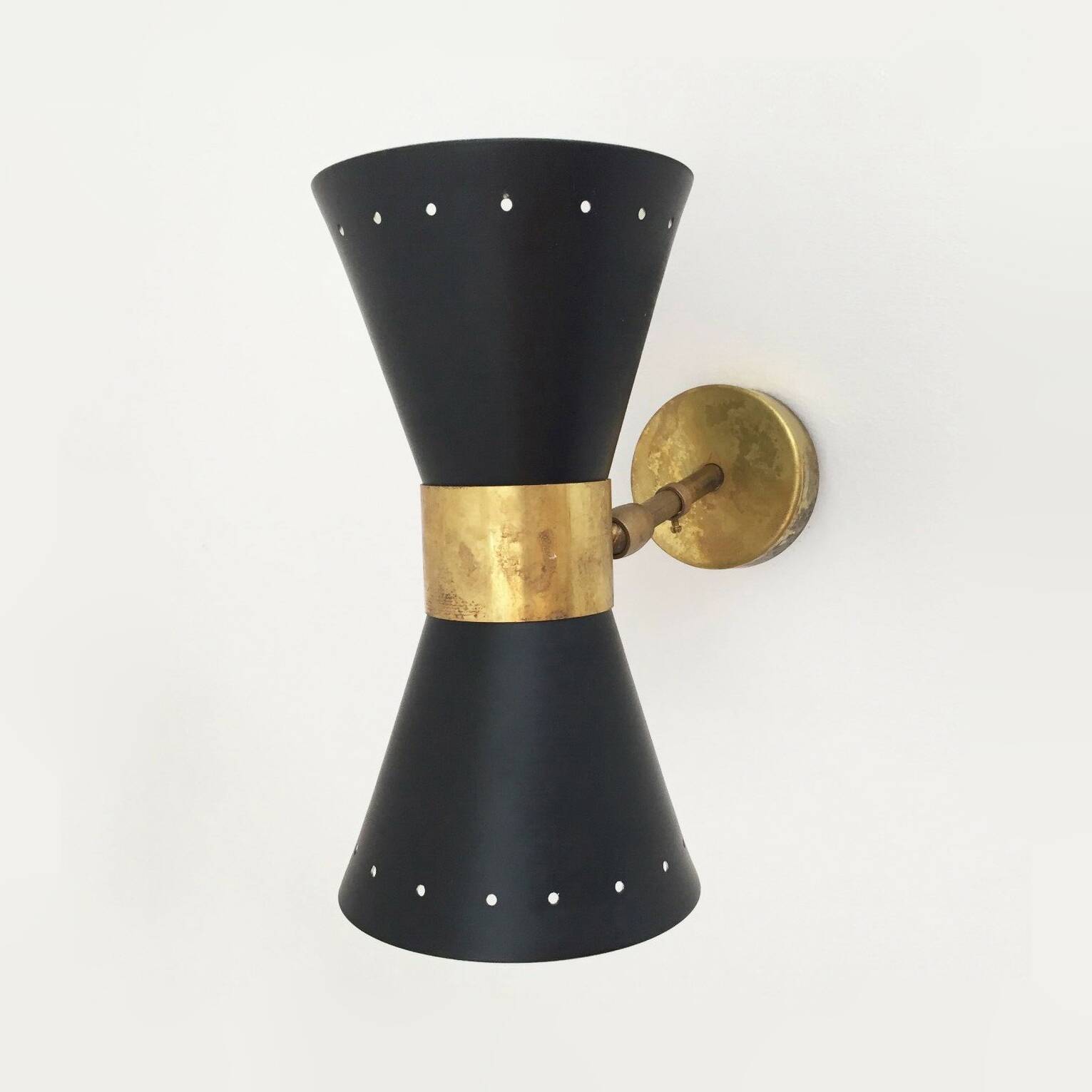 Pair of Italian diabolo design wall lights from the 1950s