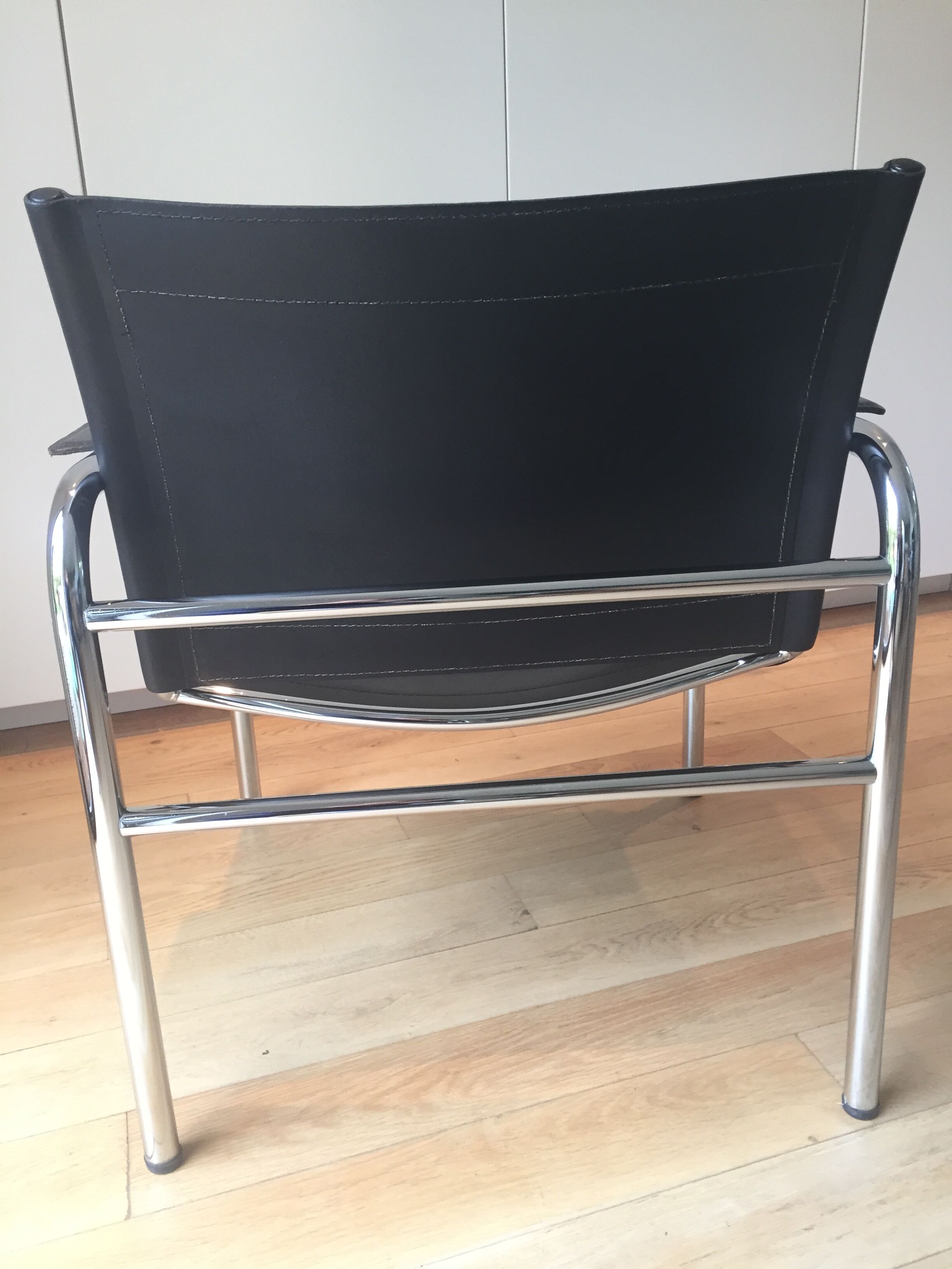 Bauhaus armchair in leather and chrome tubes, 70s 80s