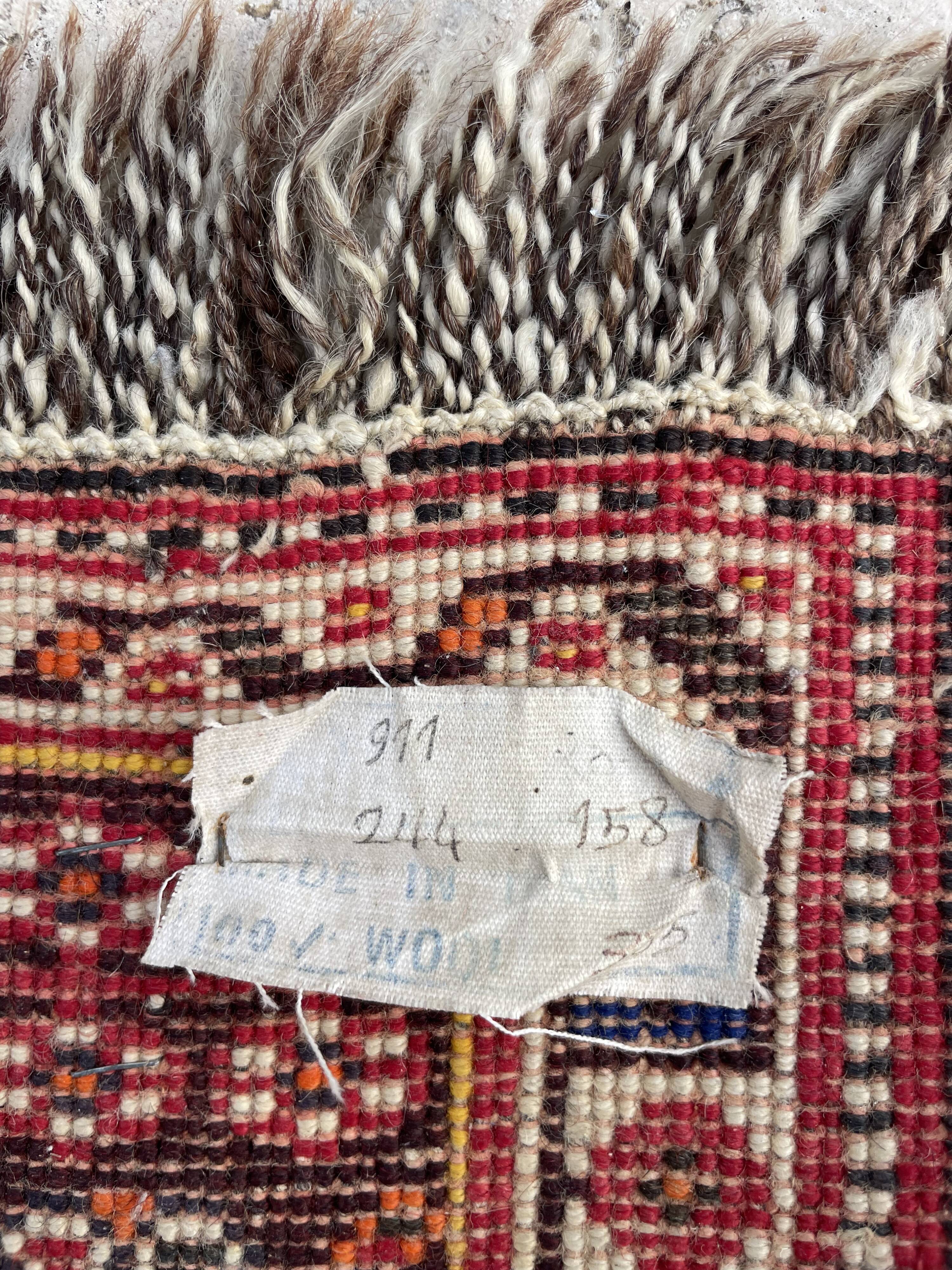 Handmade Iranian carpet 100% wool – 158 x 244 cm (image 1)