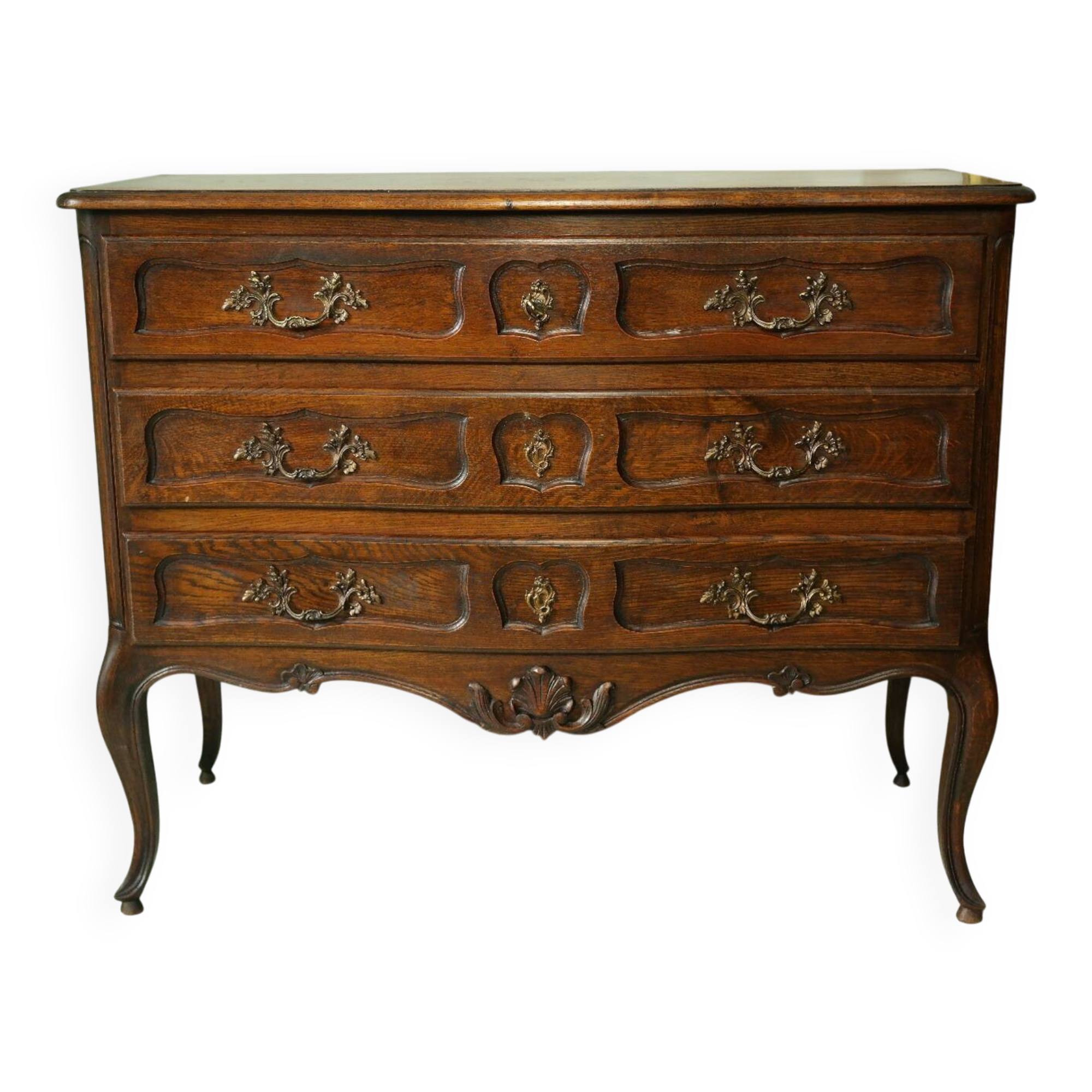 Louis XV style commode in solid oak, 20th century.