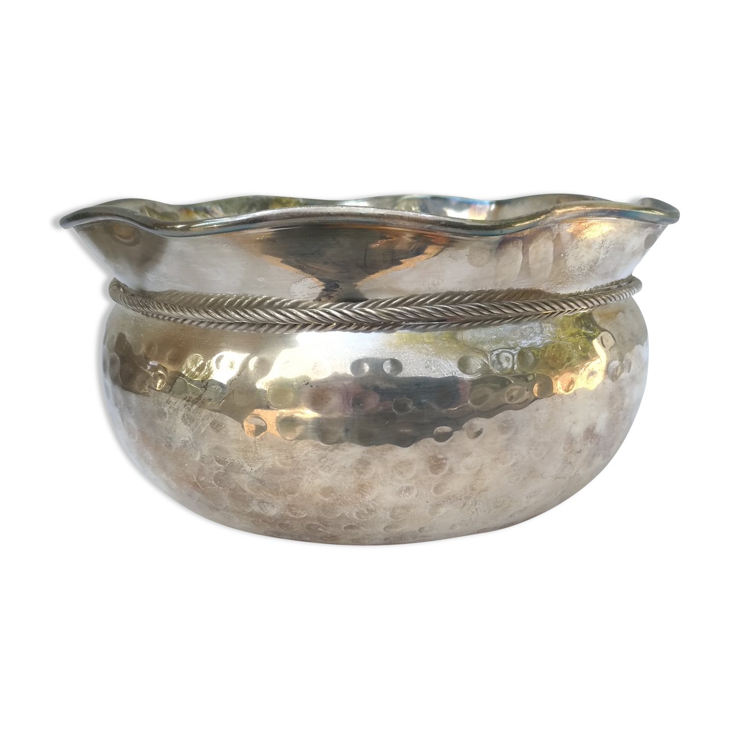 Hammered silver metal pot cache