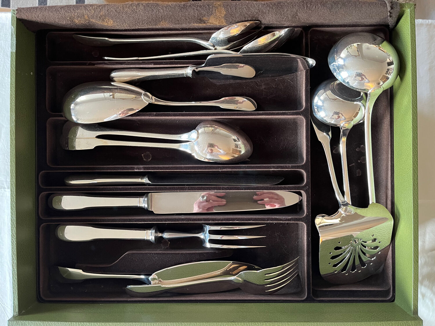 Christofle cutlery set of 179 pieces with its case.