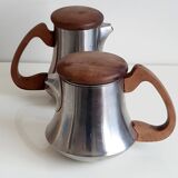 Service à thé et à café Letang et Remy en inox uni les manches et les couvercles en bois exotique.