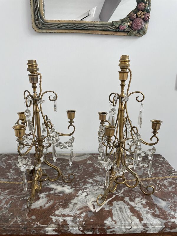 Paire lampes, bougeoirs 3 feux, shabby chic, pampilles en verre, pendeloques, abat-jour tissu plissé