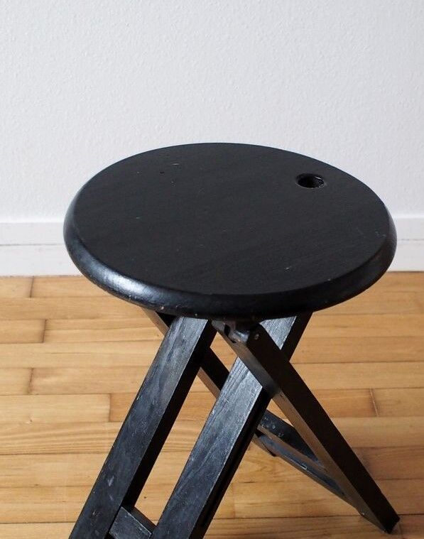 Suzy vintage folding stool