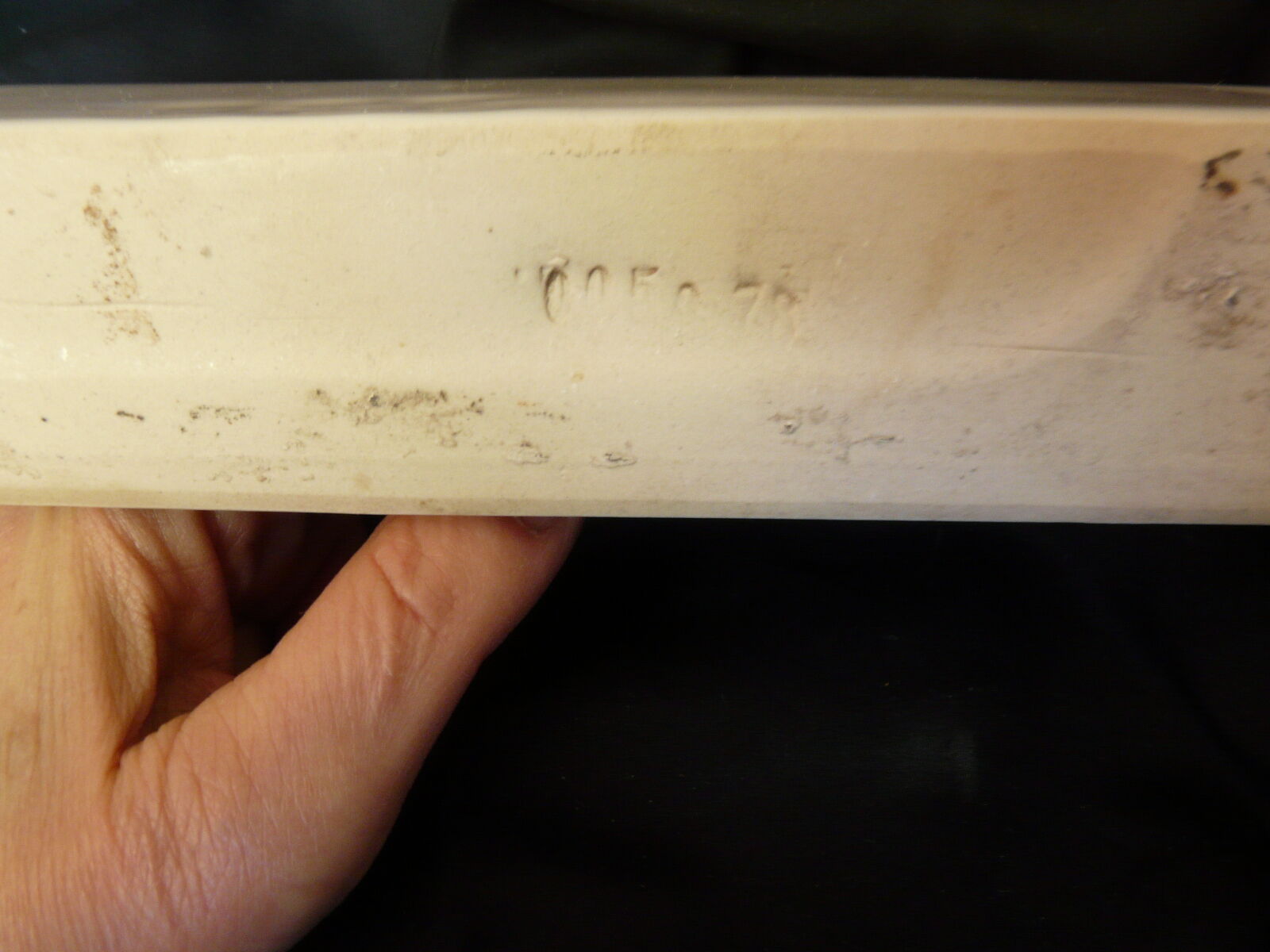 Porcelain sink shelf