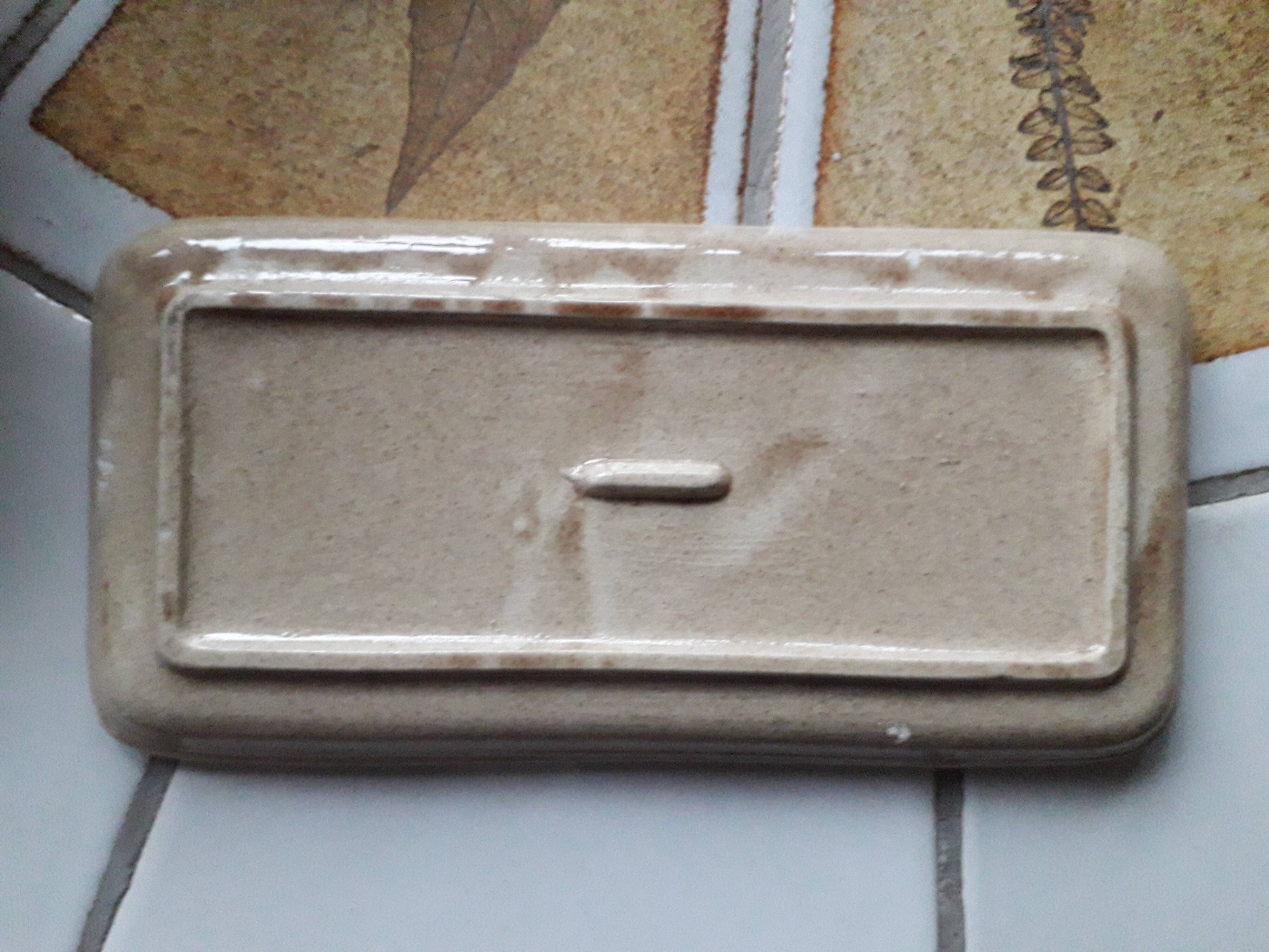 Vintage ceramic pocket tray signed Tamimi