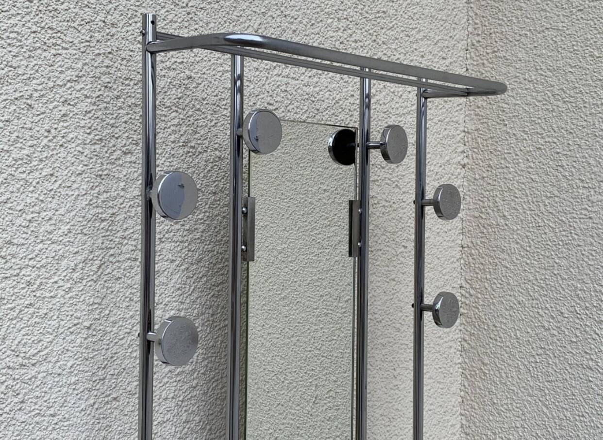 Chrome-plated aluminum entrance locker, 1950s