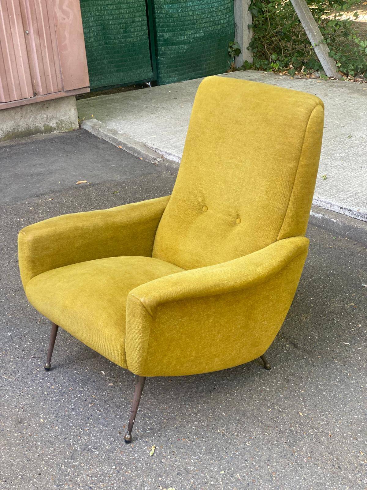 Fauteuil italien jaune moutarde style Mid-Century
