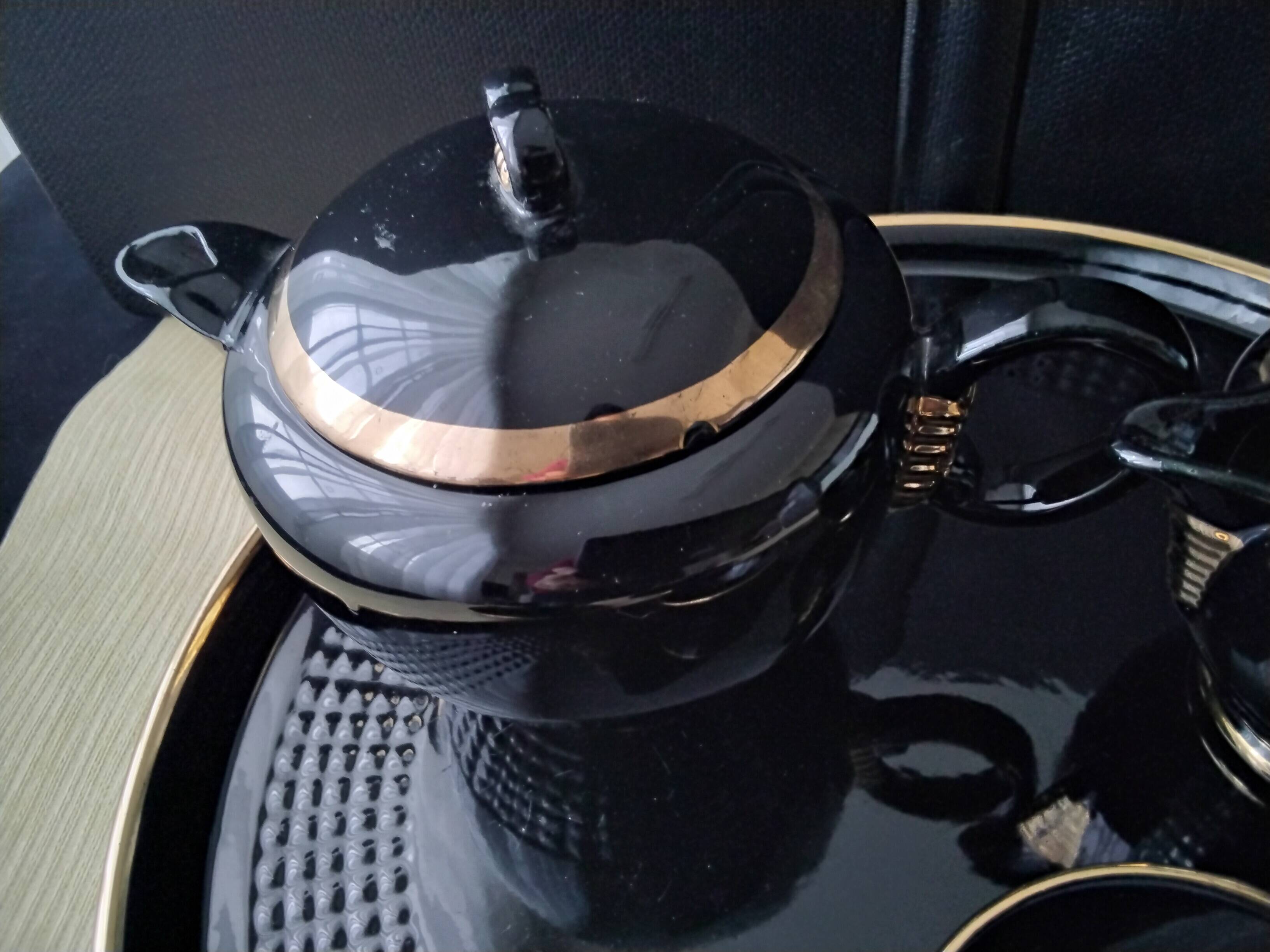 "Tête à tête" tea set in Blanche Letalle ceramic for Saint Clément