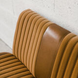 Old brown bench "Tabre"