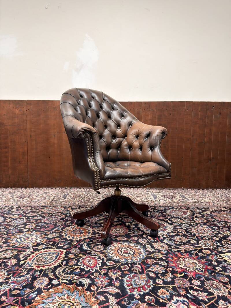 Chaise de bureau Chesterfield anglaise classique marron