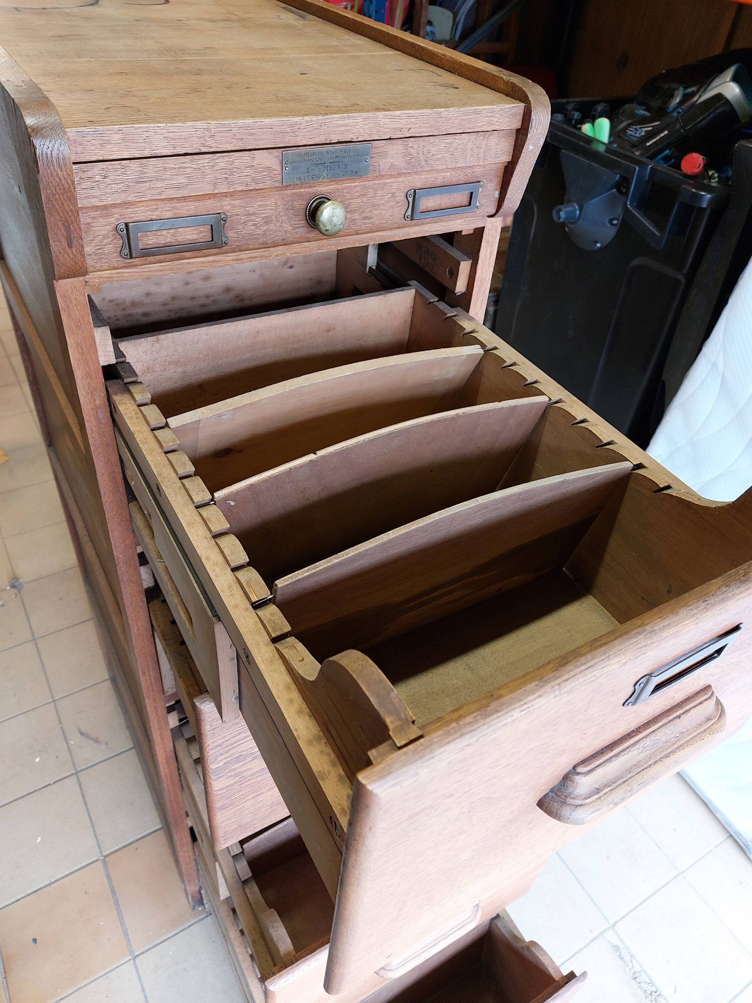 Antique trade furniture - oak filing cabinet - 1930s/40s