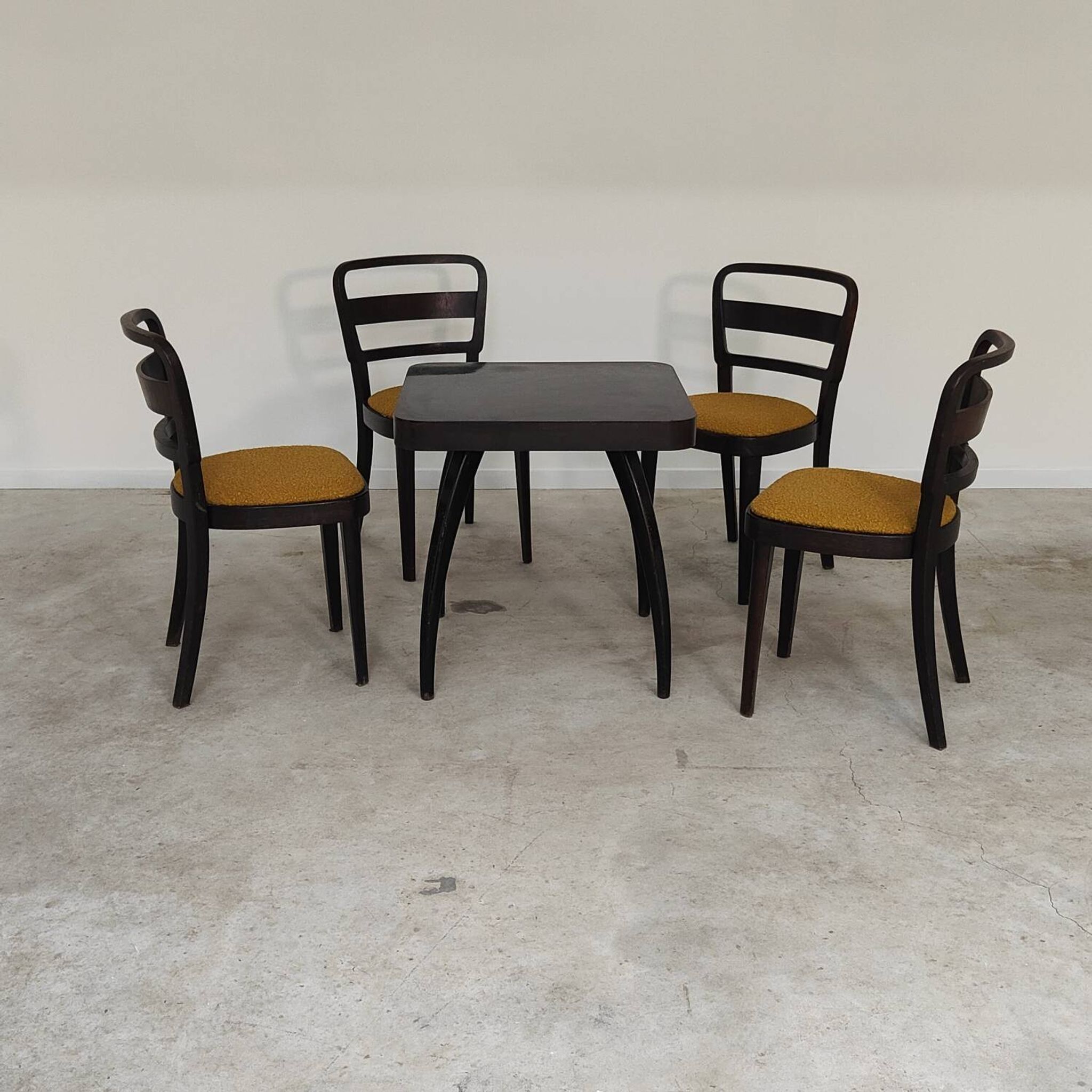 Lot de 4 chaises Thonet art déco 1930 , bouclette Jaune moutarde