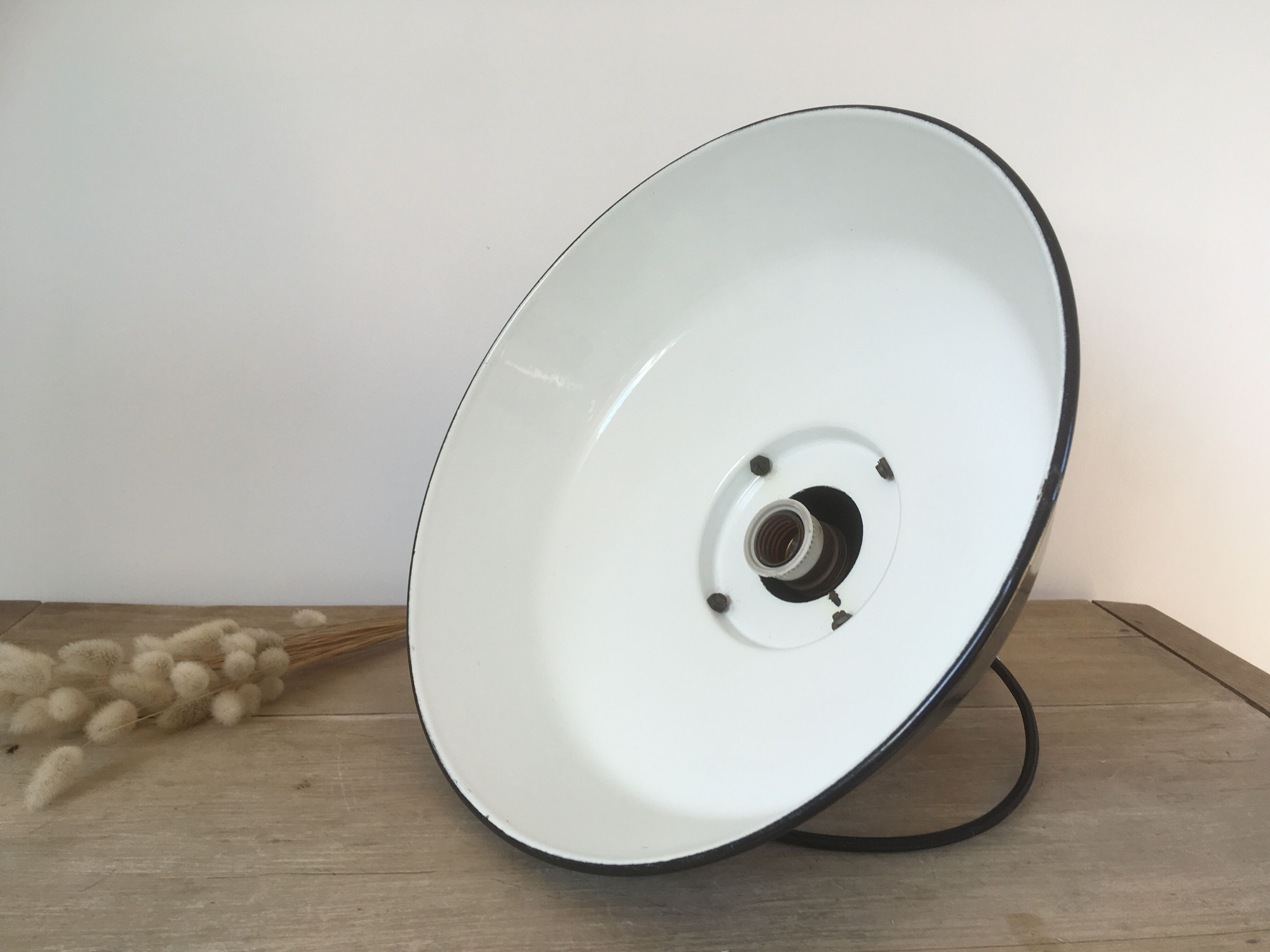 Industrial suspension Mazda Reflecto-Lux