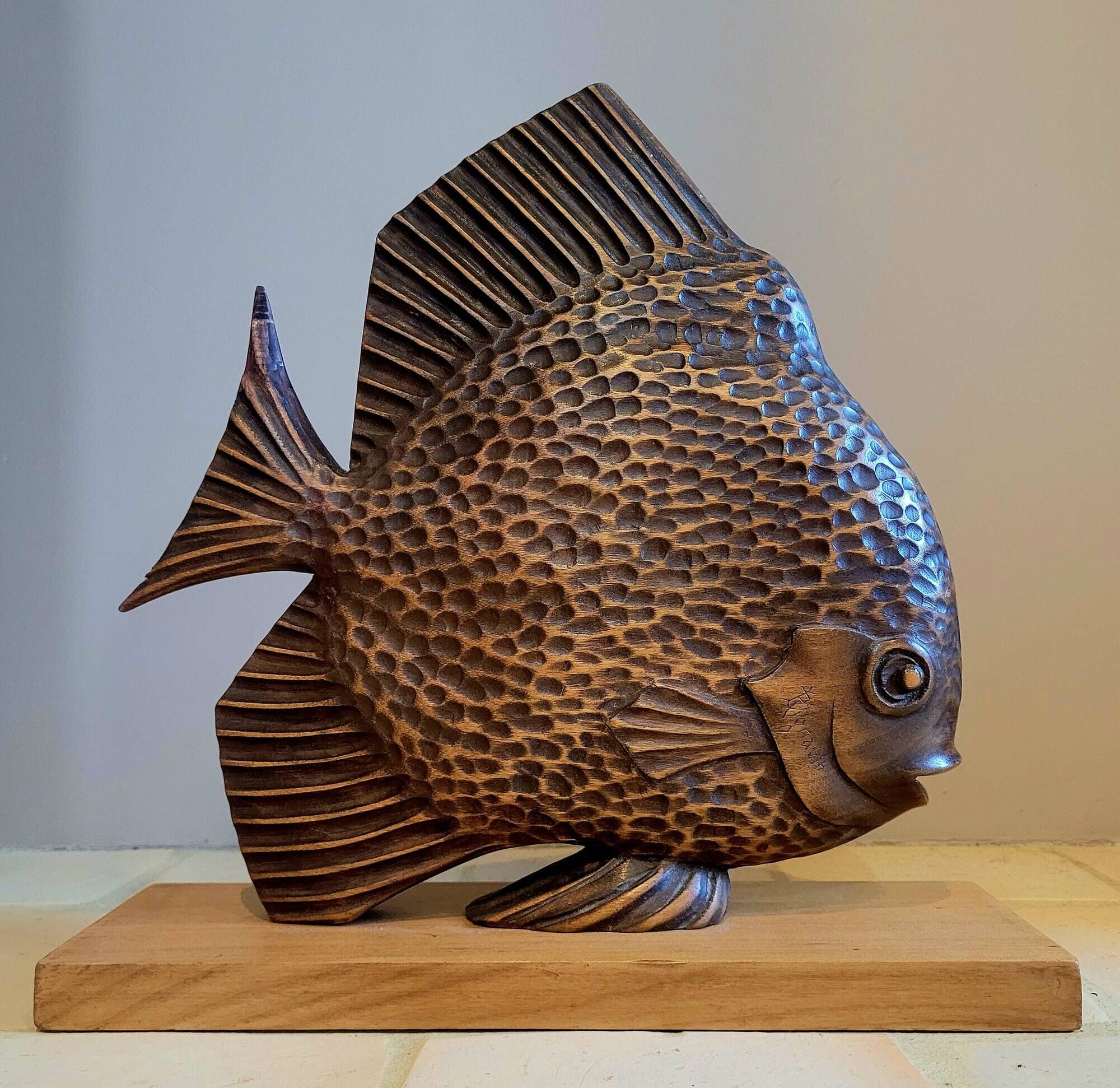 Old vintage wooden sculpture from the 40s-50s signed Rignault