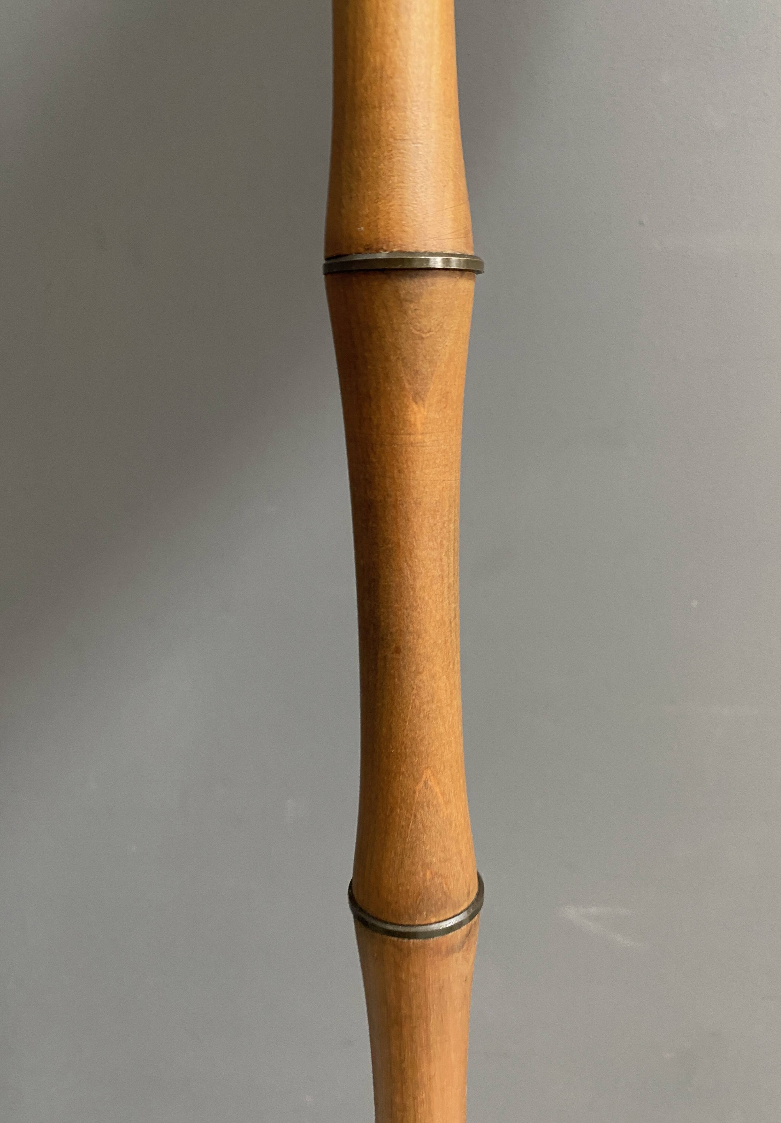 Bamboo-look floor lamp with large white shade