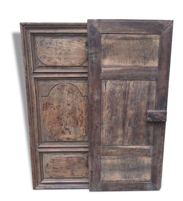 Portes en chêne provenant d’un des châteaux du Marquis en Anjou.