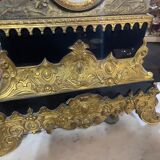 Pendulum in gilded bronze and onyx