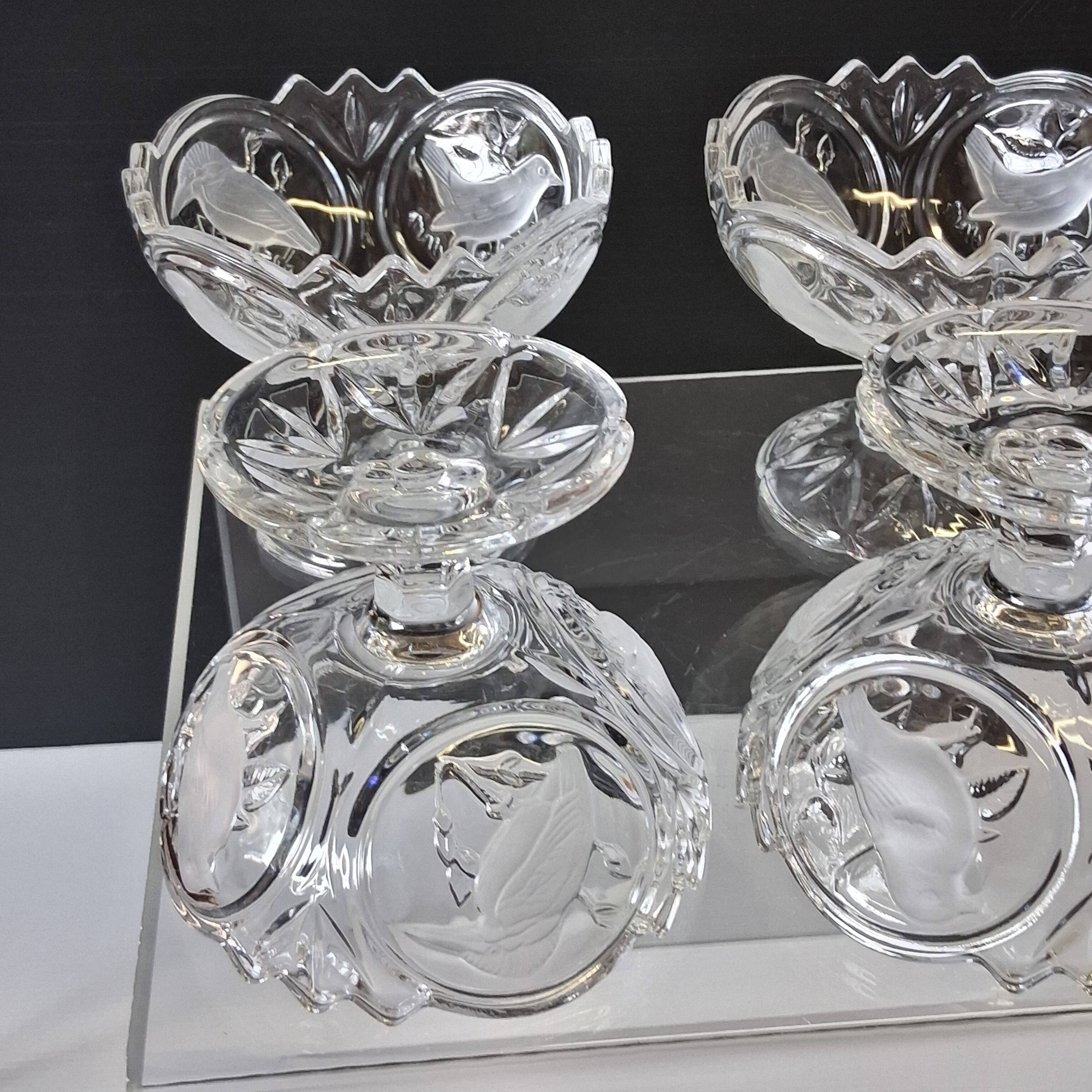 6 glass ice cream bowls in very good condition