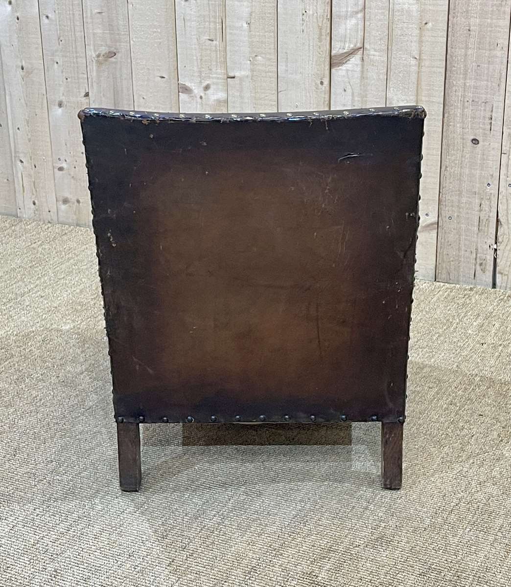 Club armchair art deco era leather and fabric cushion