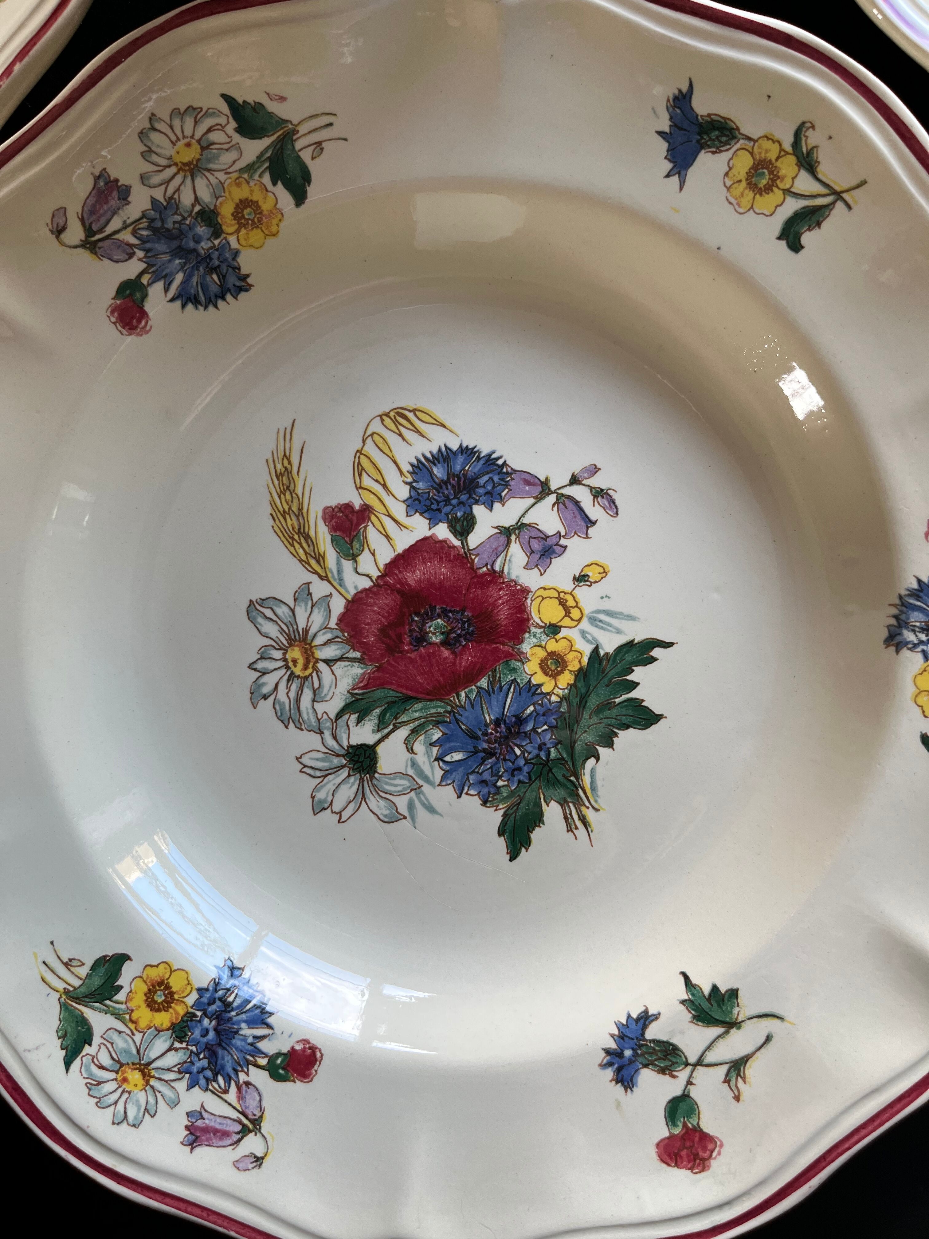 8 plates Sarreguemines Digoin