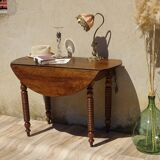 Drop-leaf table, honey-spoon-shaped legs