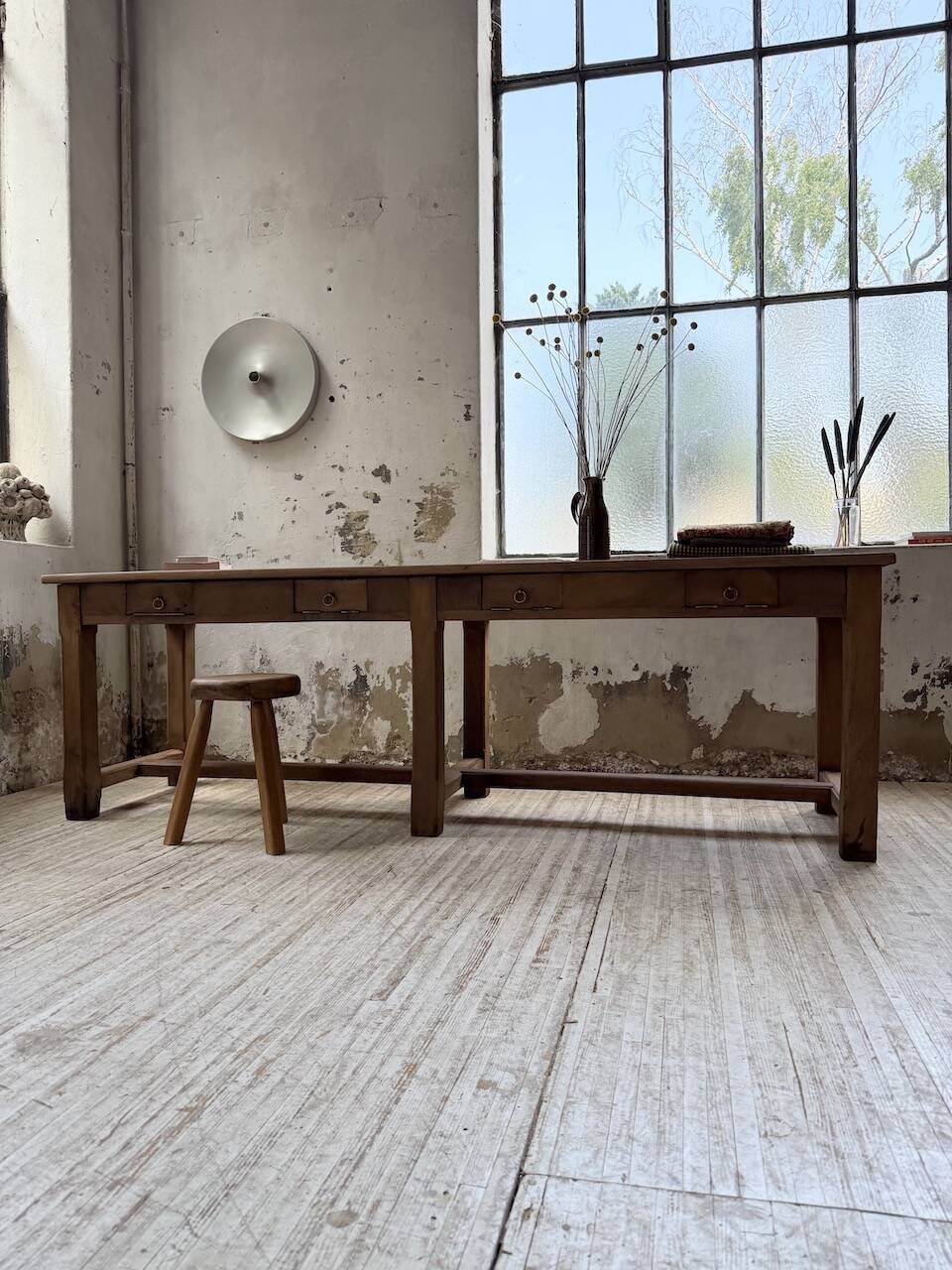 Antique farmhouse or drapery table in walnut, 1900 XL