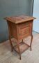Table de chevet 1900