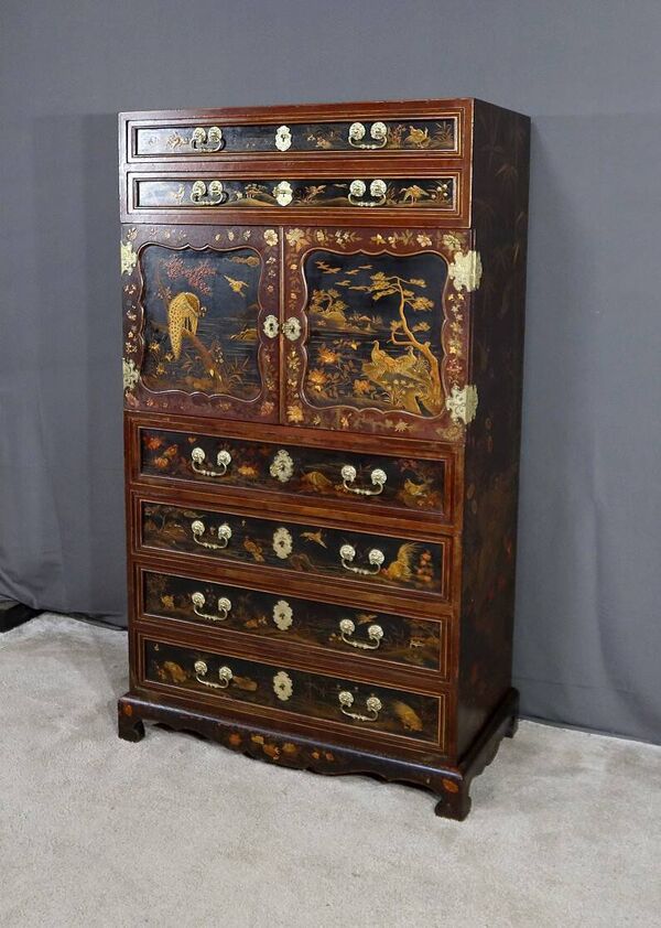 Cabinet chinois en bois laqué et bois peint – début XXème