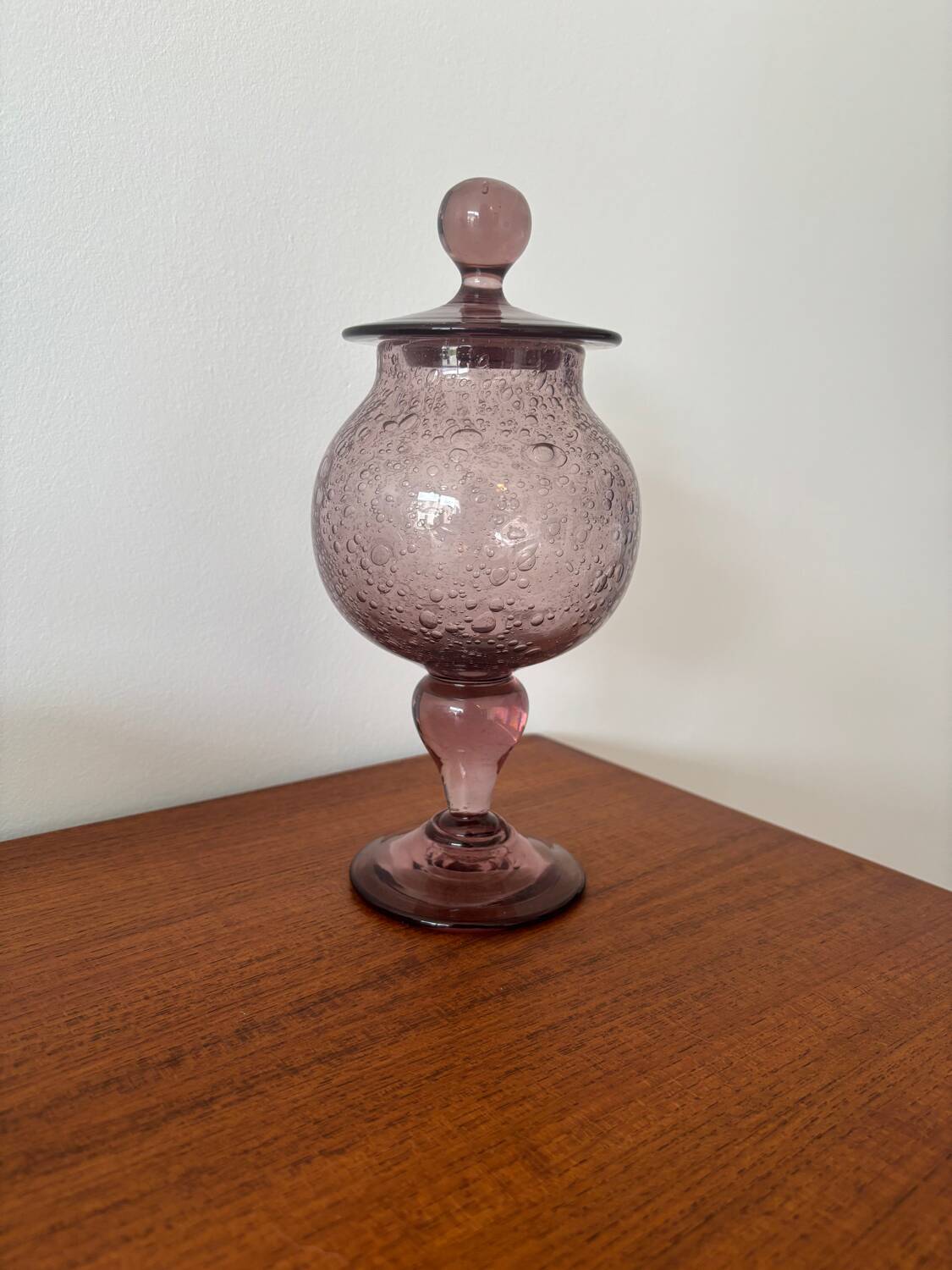 Purple bubble glass candy box – Biot style – hand-blown glass