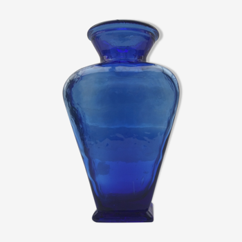 Large blue vase in moulded glass