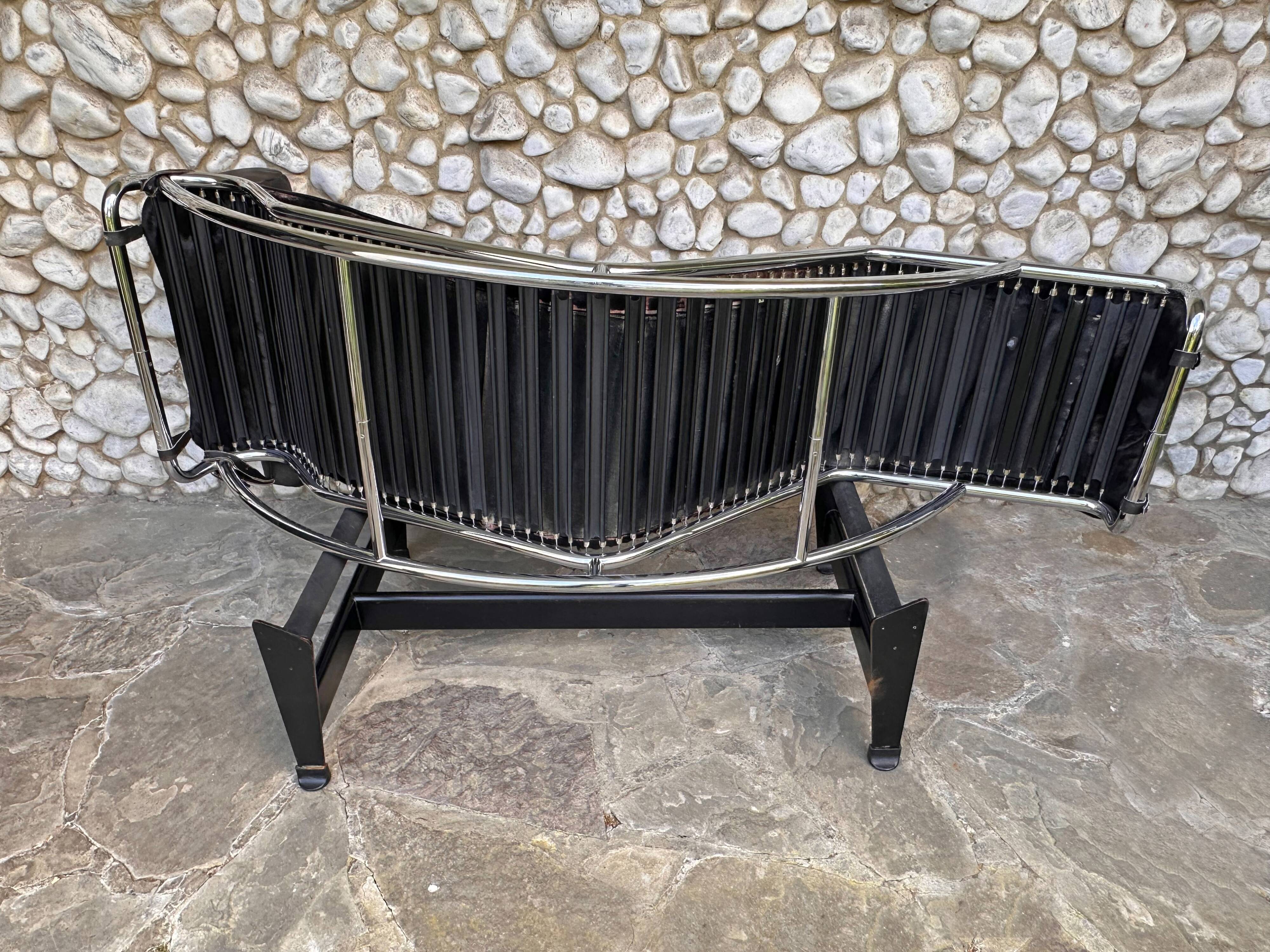 LC4 chaise longue no. 1382, Le Corbusier, Jeanneret & Perriand Cassina, 1970