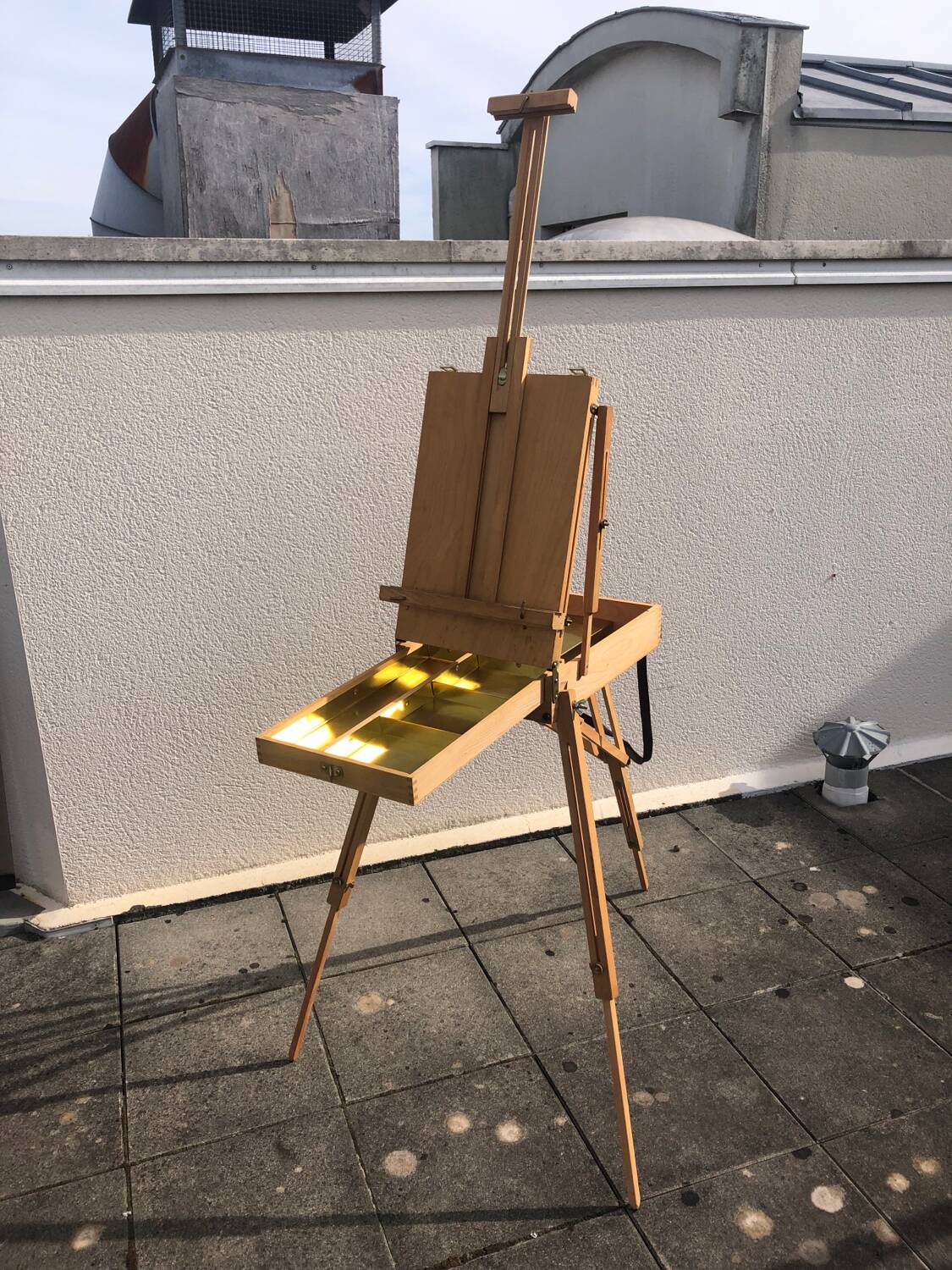 Painter's easel