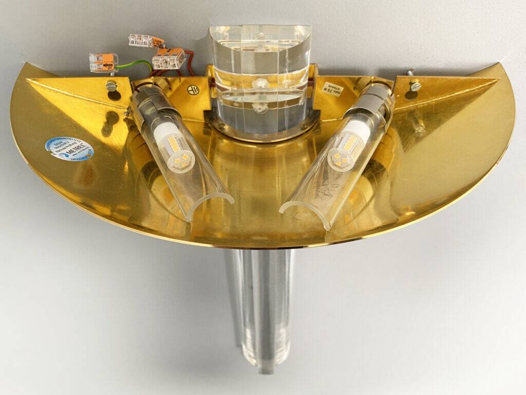 Paire d'appliques, laiton, verre acrylique, Italie, années 1980