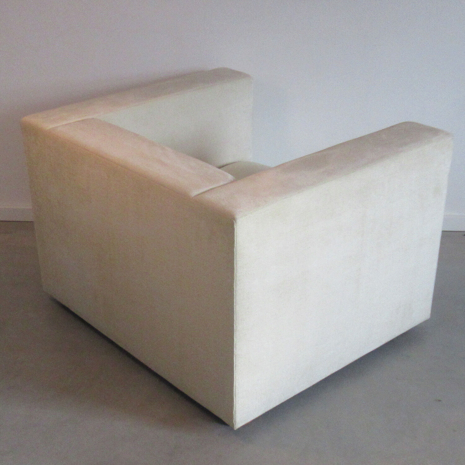 Knoll chair model SM1