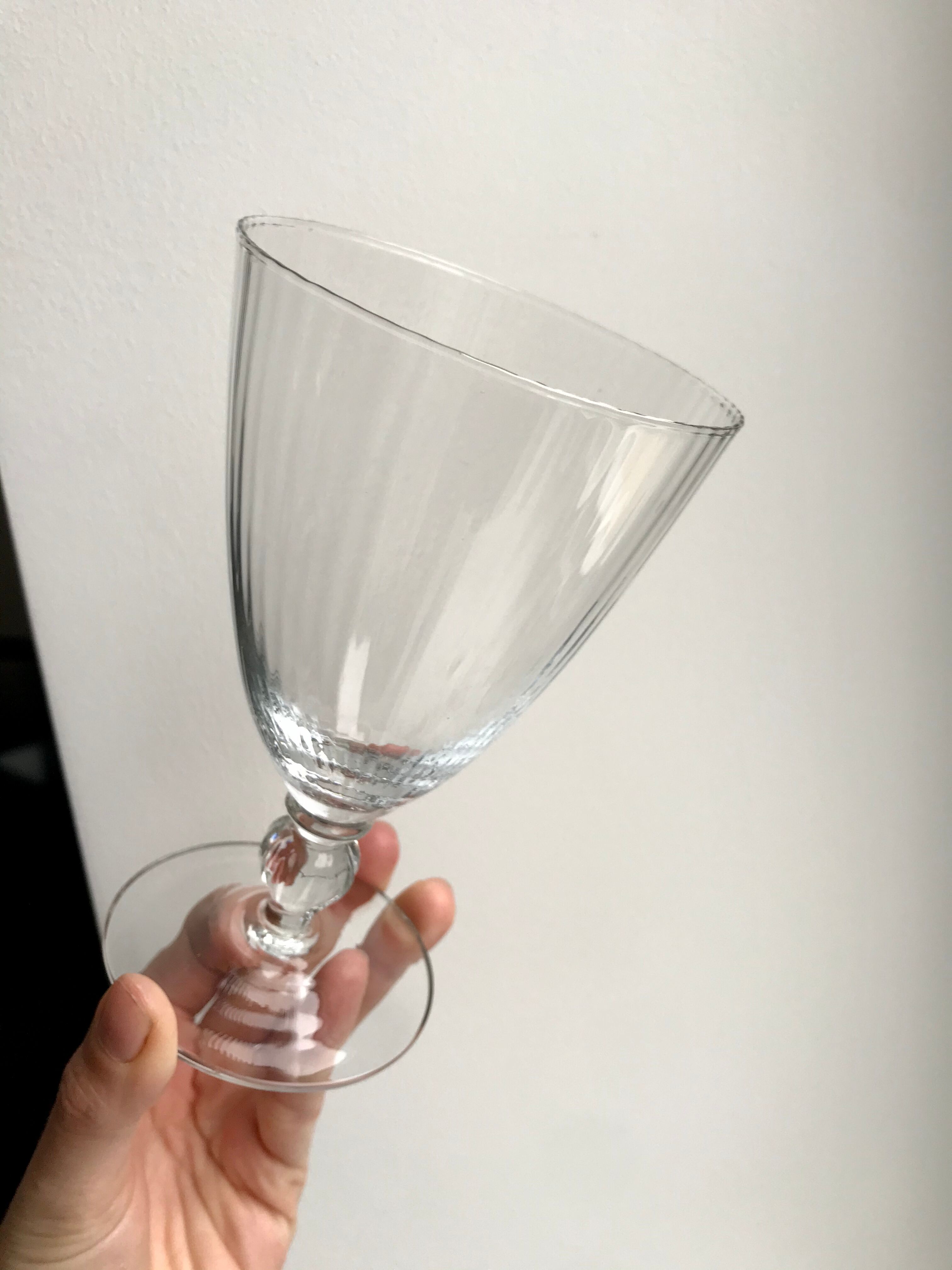 Set of 7 molded glass wine glasses 30-40s