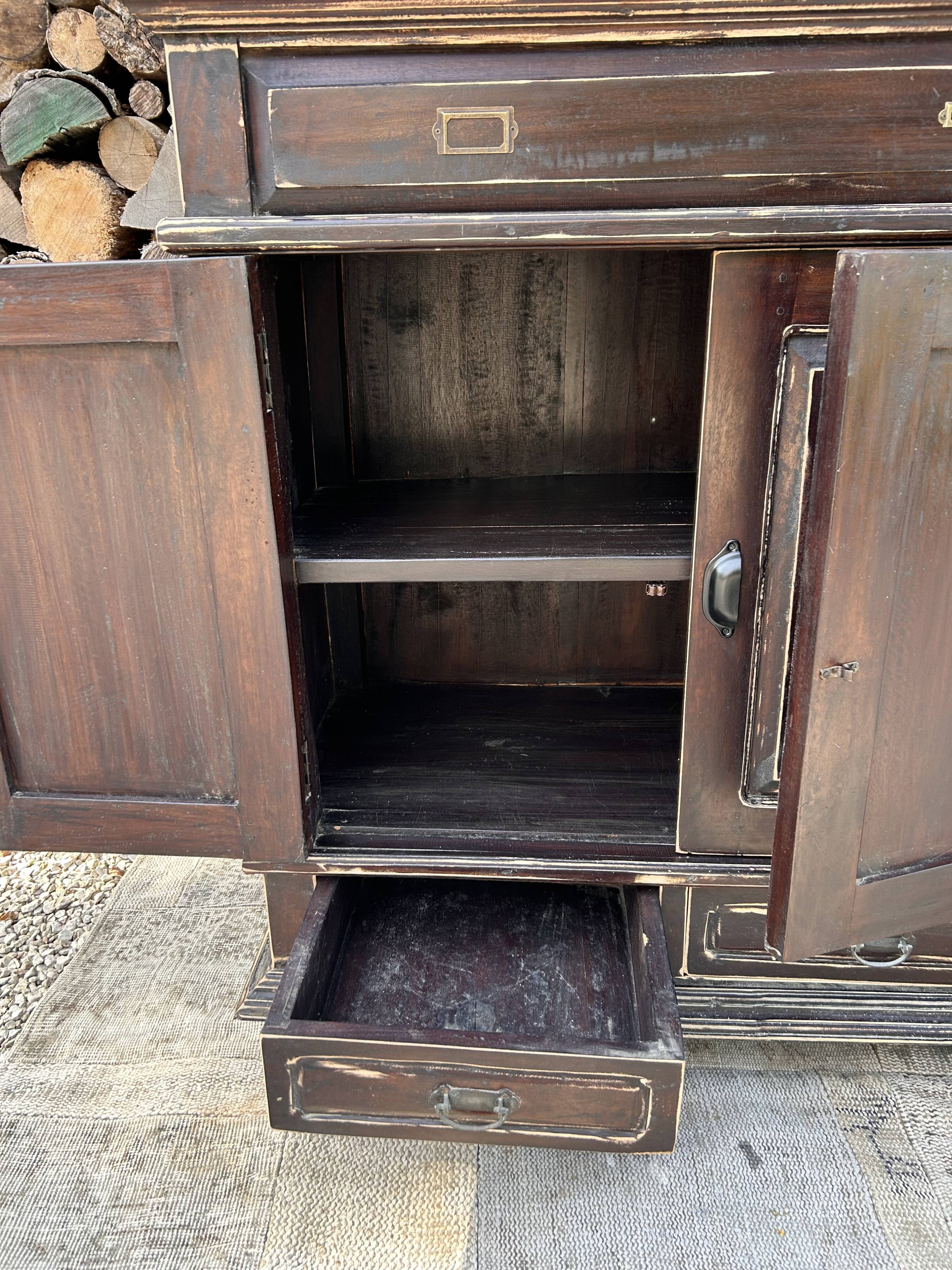 Meuble métier massif ébèné