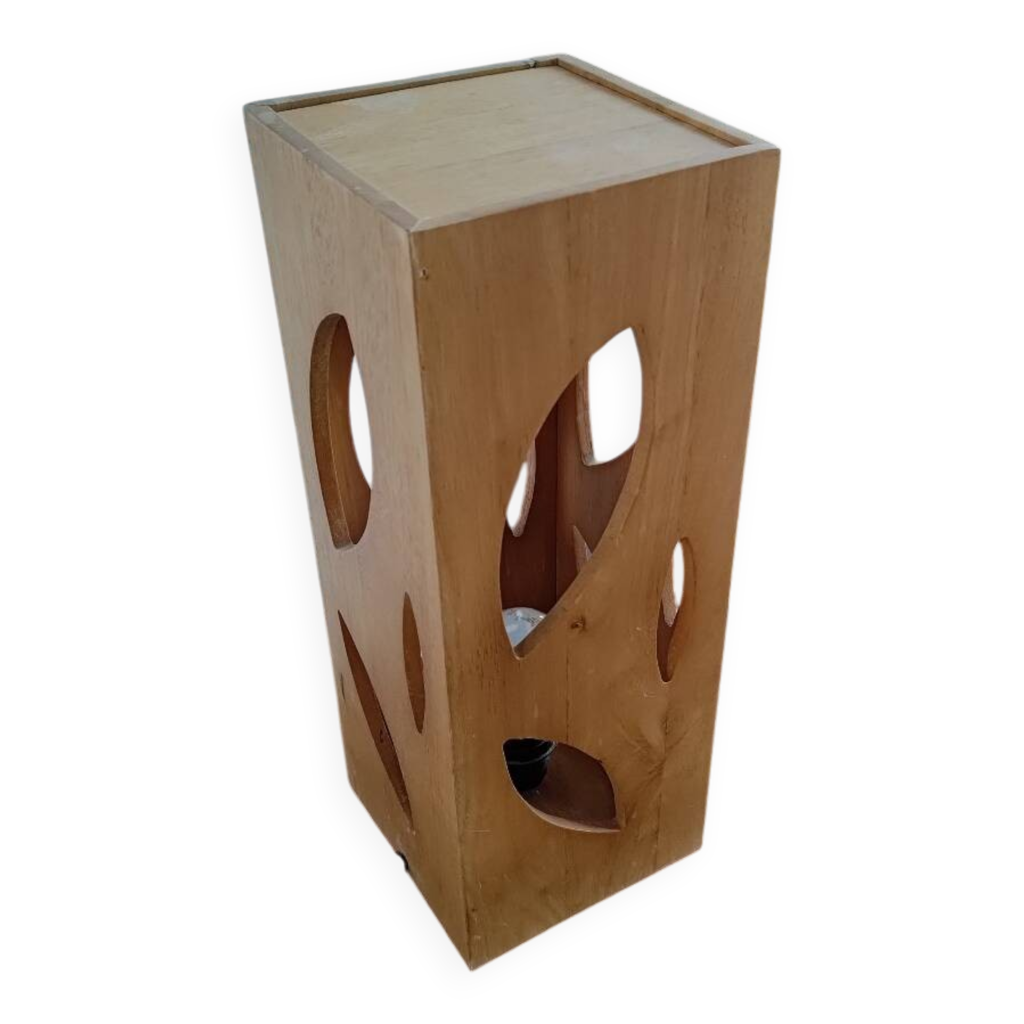 Wooden lamp