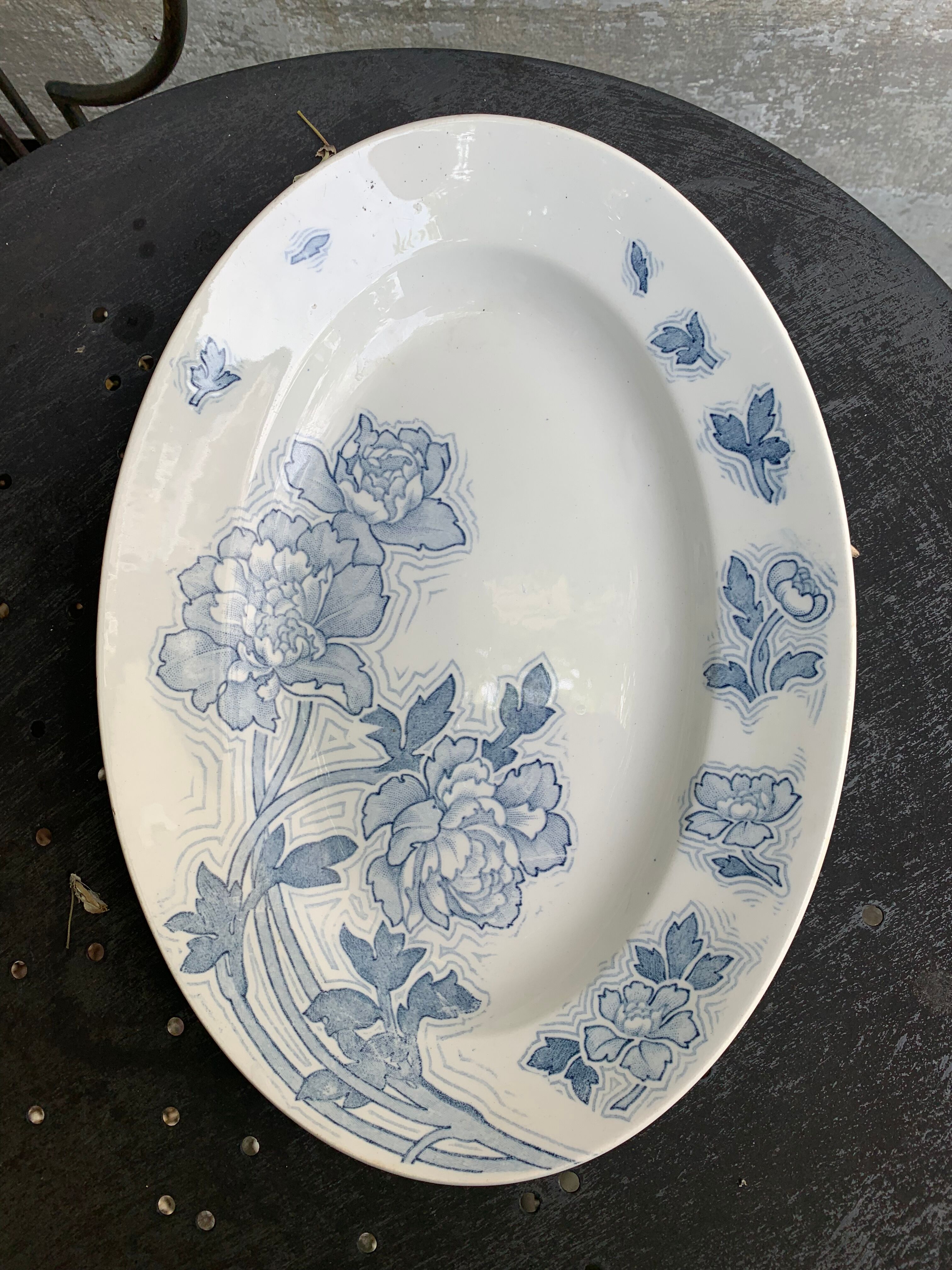 Two dishes of service model Floréal luneville K & G vintage and collector